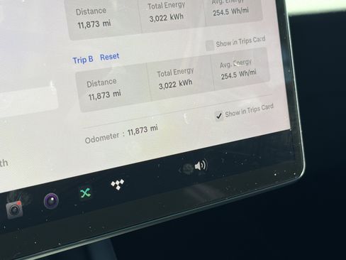 Used 2025 Tesla Model 3 Long Range AWD/4WD image 27
