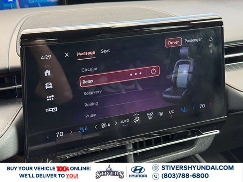 Used 2025 Lincoln Nautilus Reserve AWD/4WD image 46
