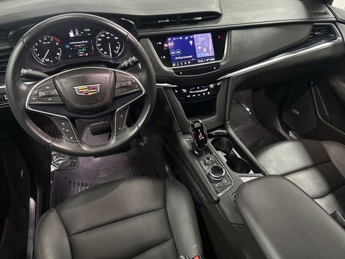 Used 2024 Cadillac XT5 Premium Luxury AWD/4WD image 13