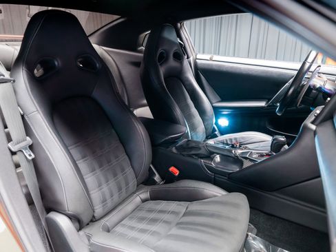 Used 2018 Nissan GT-R Premium image 61