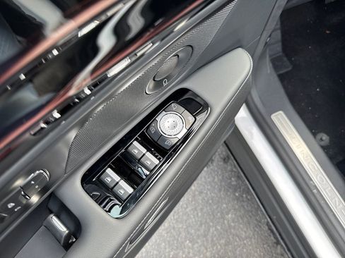 New 2026 Lincoln Nautilus Premier w/ Equipment Group 102A image 20