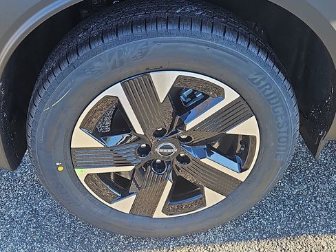 New 2026 Nissan Kicks SV w/ SV Premium Package image 16