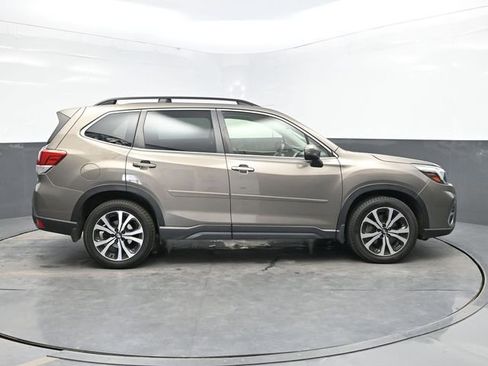 Used 2019 Subaru Forester Limited image 8