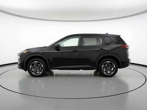 Used 2025 Nissan Rogue SV FWD image 5