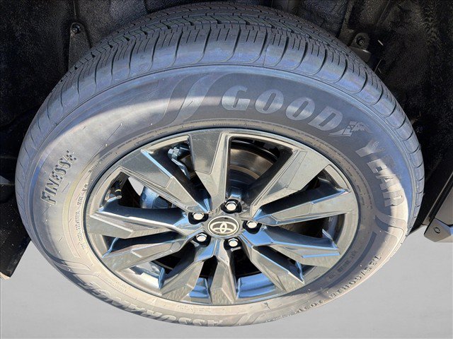 New 2026 Toyota RAV4 XLE Premium FWD image 17