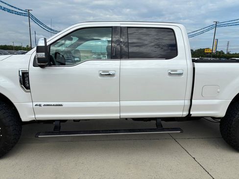 Used 2018 Ford F250 Platinum w/ Platinum Ultimate Package AWD/4WD image 8