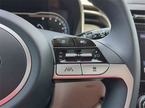Used 2023 Hyundai Tucson SEL image 25