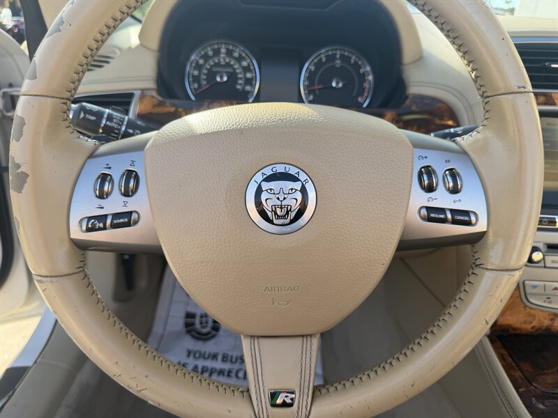 Used 2010 Jaguar XKR R RWD image 17