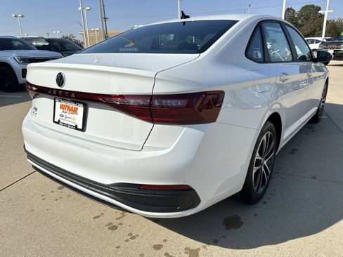 New 2026 Volkswagen Jetta Sport image 4