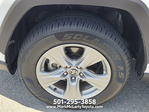Used 2025 Toyota RAV4 XLE AWD/4WD image 16