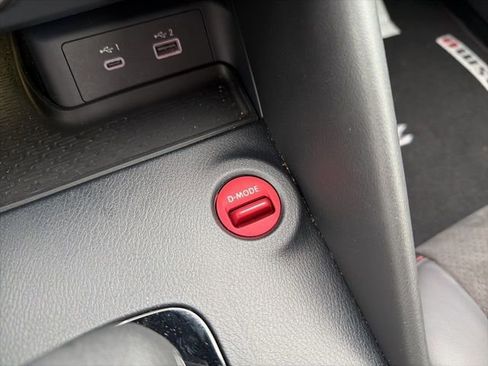 Used 2024 Nissan Z NISMO w/ Floor Mat Package image 26