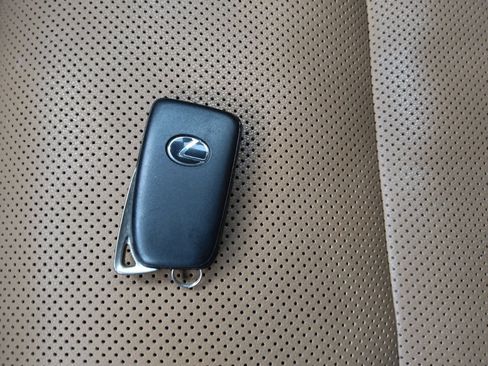 Used 2017 Lexus ES 350 FWD image 32