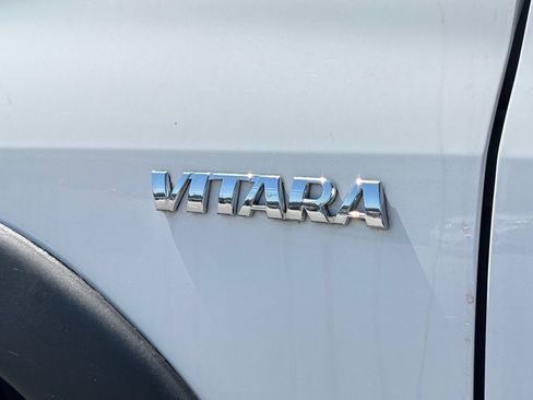 Used 2004 Suzuki Vitara 2WD image 6