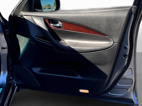 Used 2017 INFINITI QX50 Base w/ Premium Plus Package image 18