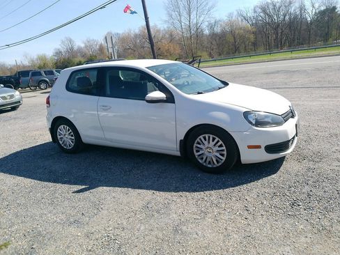 Used 2013 Volkswagen Golf 2-Door image 5