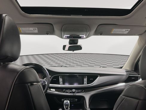 Used 2020 Buick Enclave Avenir w/ Avenir Technology Package image 20