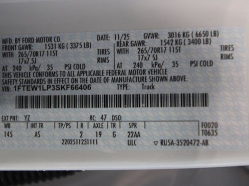 New 2025 Ford F150 XL w/ Equipment Group 103A High image 37