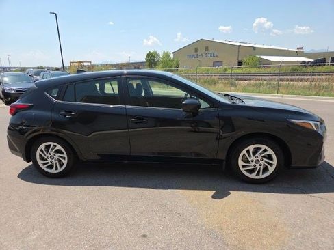 Used 2024 Subaru Impreza 2.0i AWD/4WD image 2