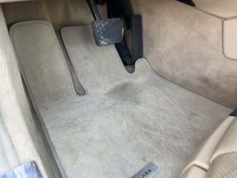 Used 2009 Mercedes-Benz CL 550 4MATIC image 17