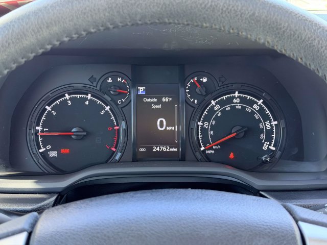 Used 2021 Toyota 4Runner SR5 Premium w/ Moonroof Package AWD/4WD image 24