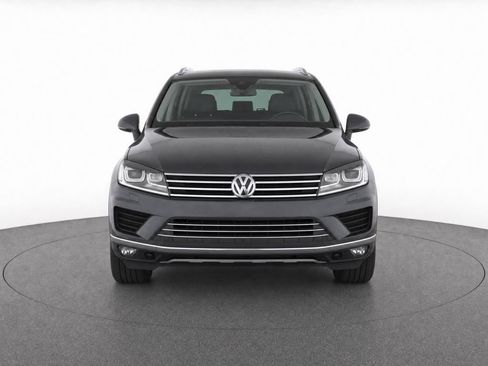 Used 2016 Volkswagen Touareg Sport AWD/4WD image 5