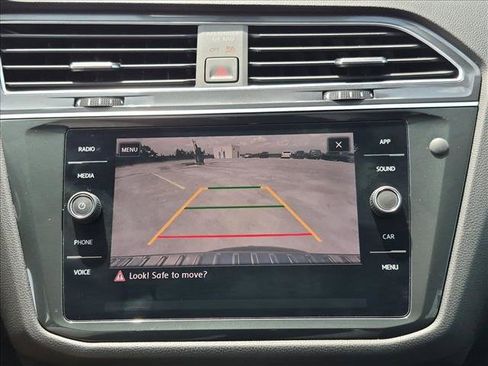 Used 2020 Volkswagen Tiguan S AWD/4WD image 13
