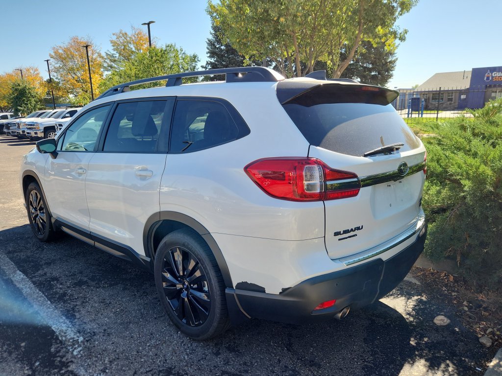 Used 2022 Subaru Ascent Onyx Edition AWD/4WD image 4