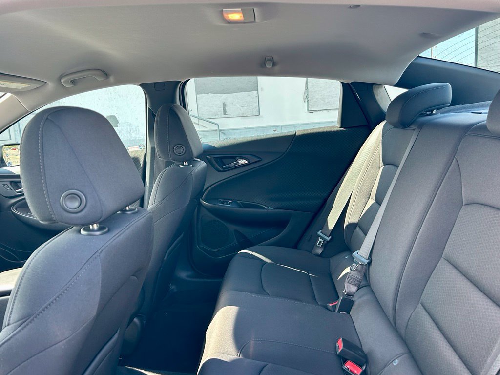 Used 2021 Chevrolet Malibu LS FWD image 12