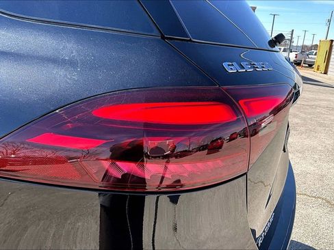 Used 2025 Mercedes-Benz GLE 350 4MATIC image 42