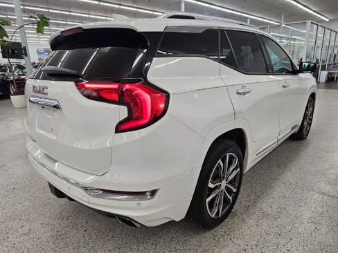 Used 2018 GMC Terrain Denali w/ Driver Alert Package II image 4
