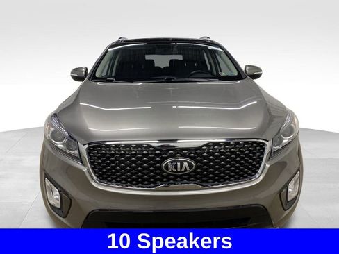 Used 2016 Kia Sorento SX image 6