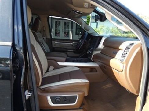 Used 2019 RAM 1500 Laramie AWD/4WD image 52