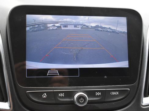 Used 2021 Chevrolet Malibu LT FWD image 27