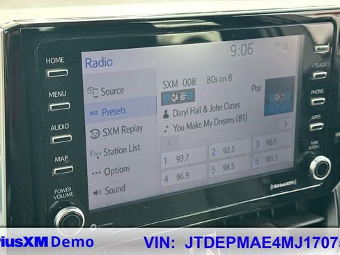 Used 2021 Toyota Corolla LE FWD image 26