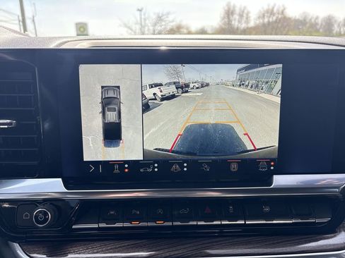 Used 2024 Chevrolet Silverado 1500 RST w/ Convenience Package II image 22