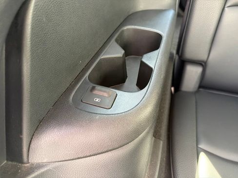 Used 2022 Nissan Pathfinder SL w/ SL Premium Package FWD image 25