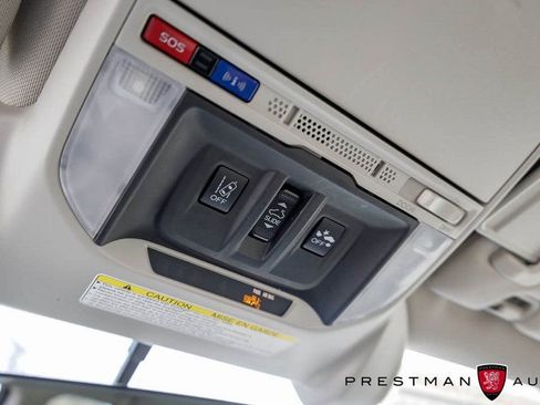 Used 2021 Subaru Forester Limited image 33