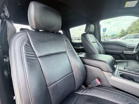 Used 2020 Ford F150 XLT w/ Equipment Group 302A Luxury AWD/4WD image 26
