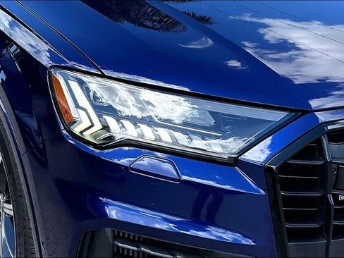 Used 2023 Audi Q7 3.0T Prestige w/ Prestige Package image 12