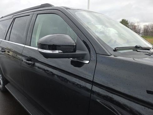 Used 2025 Ford Expedition Max Active image 5