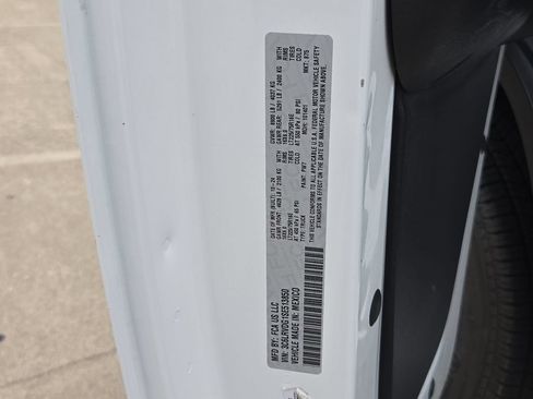 Used 2025 RAM ProMaster 2500 w/ Convenience Group FWD image 30