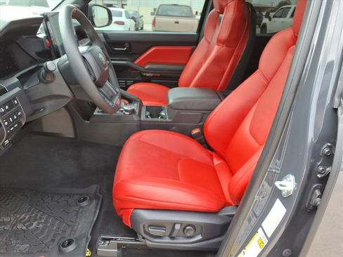 Used 2024 Toyota Tacoma TRD Pro image 16