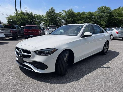 Used 2025 Mercedes-Benz C 300 Sedan image 7