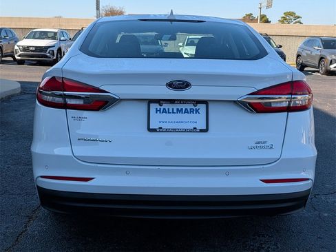 Used 2019 Ford Fusion SE image 6