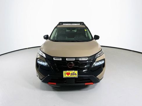 Used 2025 Nissan Rogue Rock Creek image 4