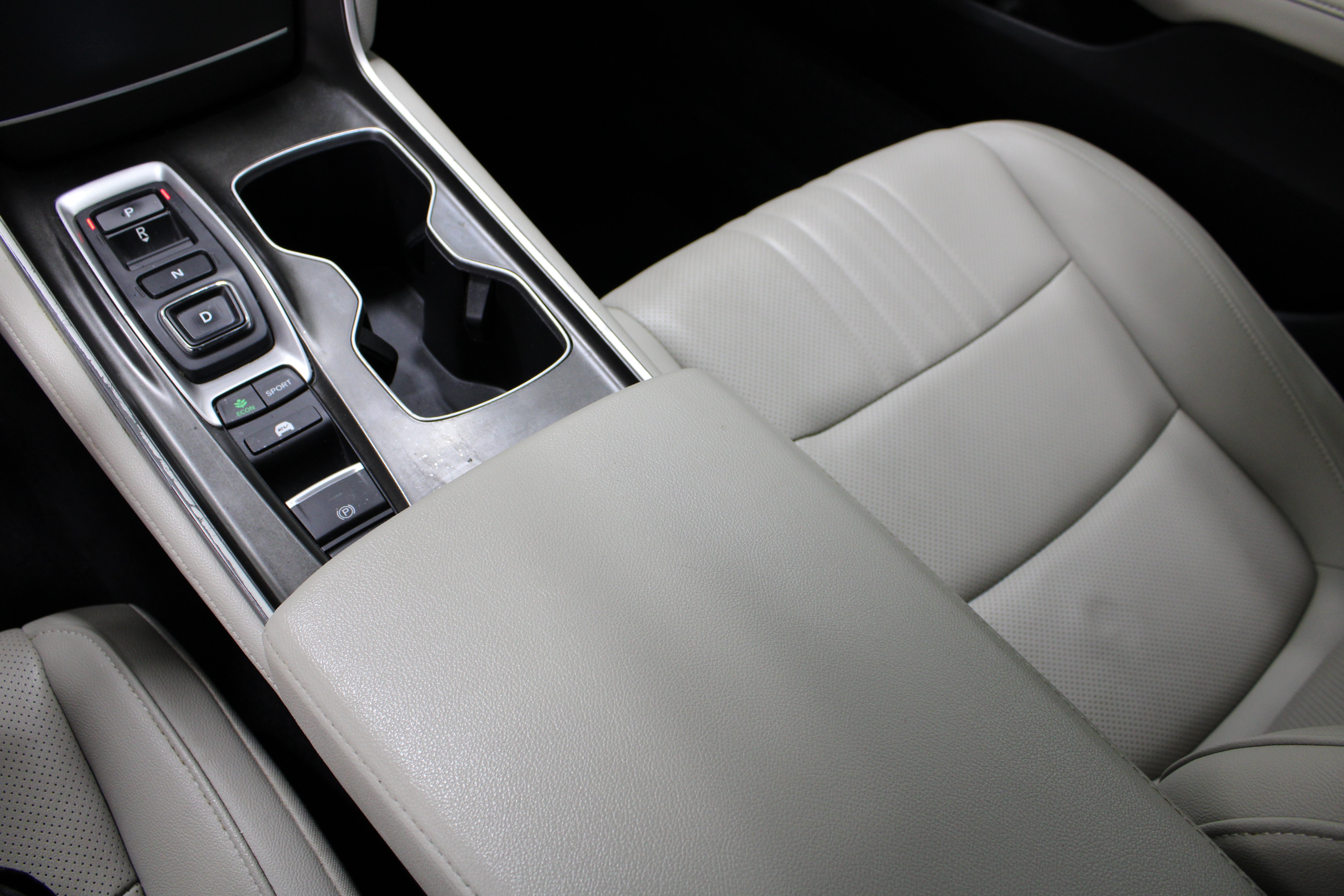 Used 2021 Honda Accord Touring image 17
