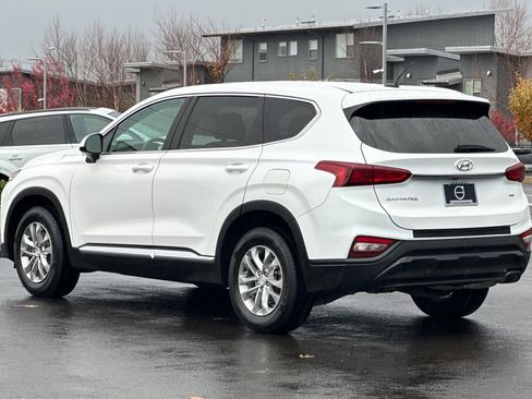 Used 2019 Hyundai Santa Fe SE image 5