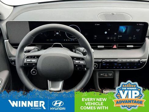 New 2025 Hyundai Ioniq 5 SEL image 18