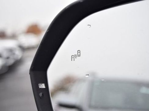 New 2026 Volkswagen Atlas Cross Sport SE image 10