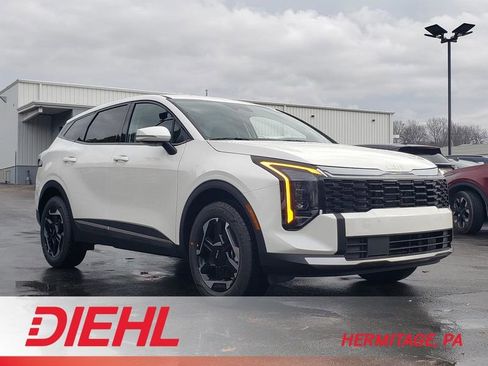 New 2026 Kia Sportage S image 1